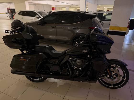HARLEY-DAVIDSON STREET GLIDE ULTRA 